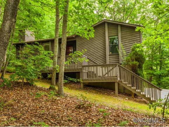 27 Laurel Court - Photo 2