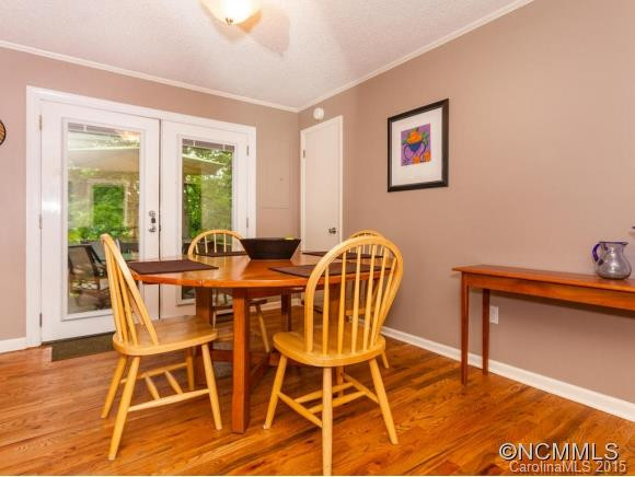 27 Laurel Court - Photo 10