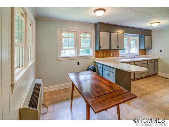 106 Park Ridge Ave - Photo 11