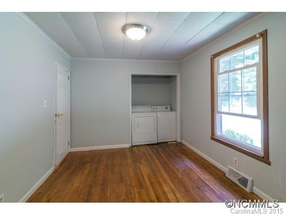 106 Park Ridge Ave - Photo 13