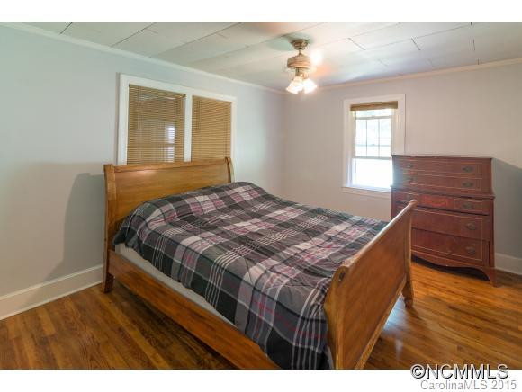 106 Park Ridge Ave - Photo 14