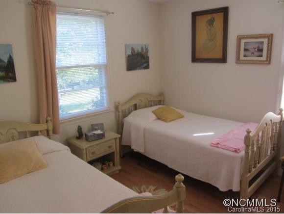1740 Rock Corner Road - Photo 11