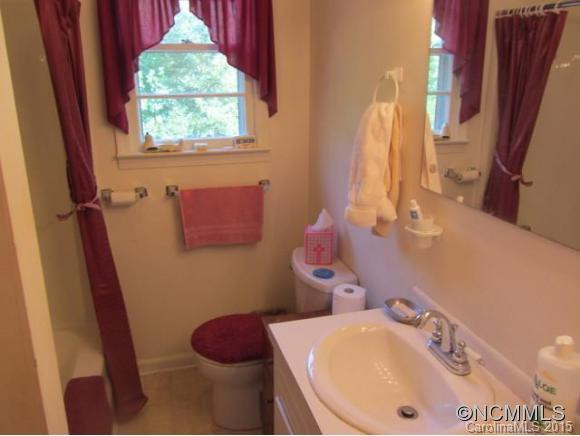 1740 Rock Corner Road - Photo 13