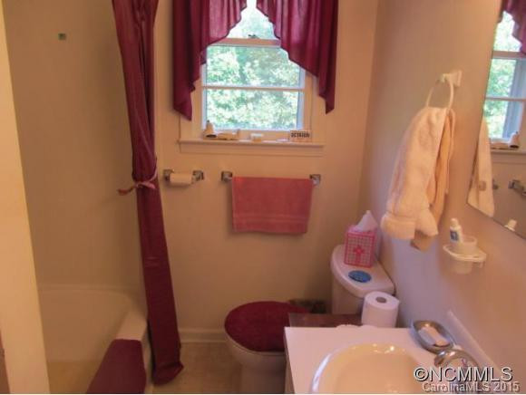 1740 Rock Corner Road - Photo 14