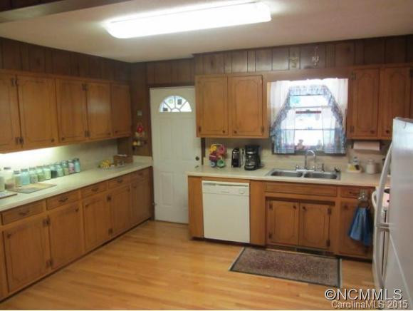1740 Rock Corner Road - Photo 19