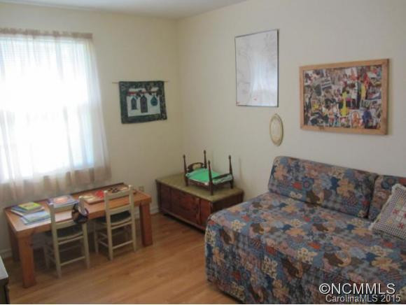 1740 Rock Corner Road - Photo 7