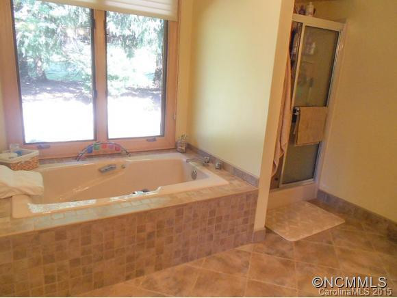 2000 Plum Tree Lane - Photo 14