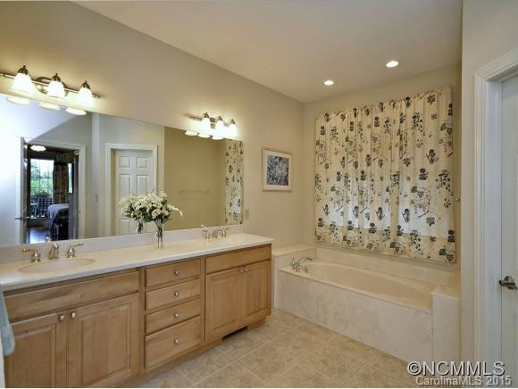 17 GREEN MEADOW COURT - Photo 13