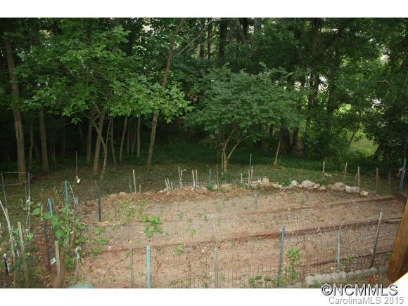 11 West Raleigh Road - Photo 10