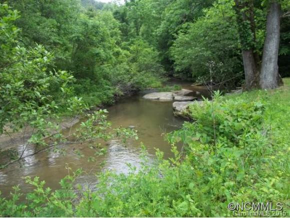 102 Julian Way - Photo 2