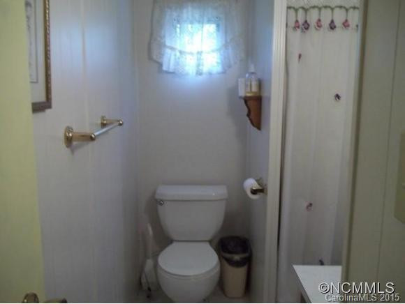 102 Julian Way - Photo 14