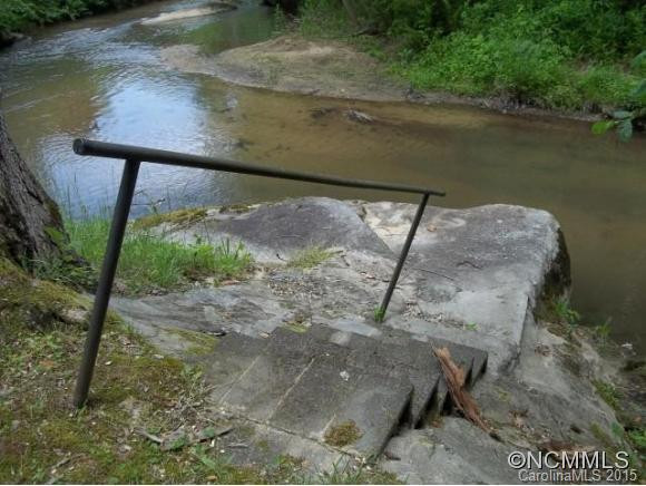 102 Julian Way - Photo 3