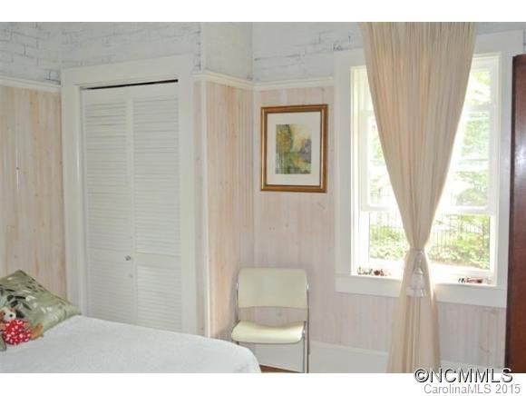 121 Carolina Avenue - Photo 13