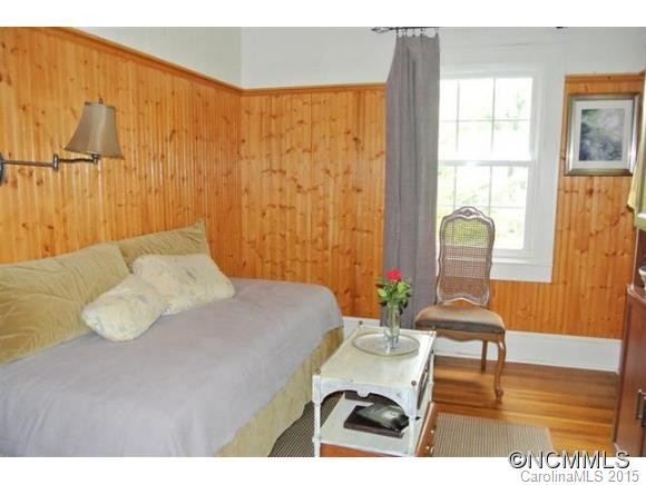 121 Carolina Avenue - Photo 14