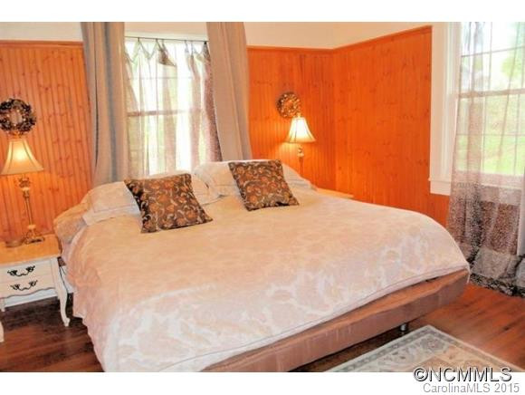 121 Carolina Avenue - Photo 15