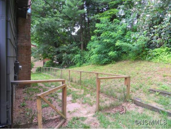 407 Comet Drive - Photo 14