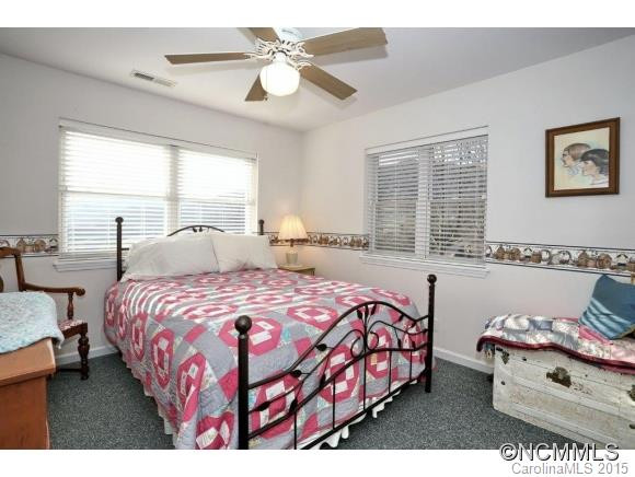 36 Dove Way - Photo 10