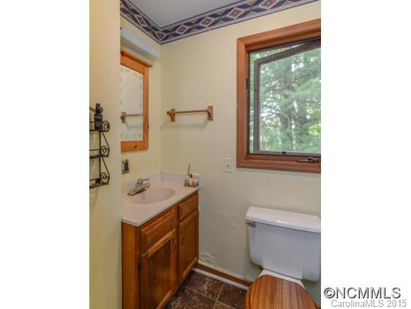 108 Edgewood Ct - Photo 11