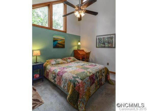 108 Edgewood Ct - Photo 14