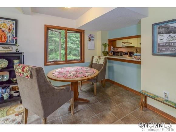 108 Edgewood Ct - Photo 8
