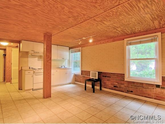 1126 Highland Avenue - Photo 14