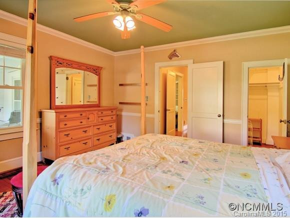 1126 Highland Avenue - Photo 10