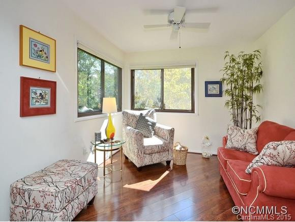 514 CROWFIELDS LANE - Photo 4
