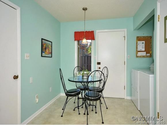 514 CROWFIELDS LANE - Photo 9