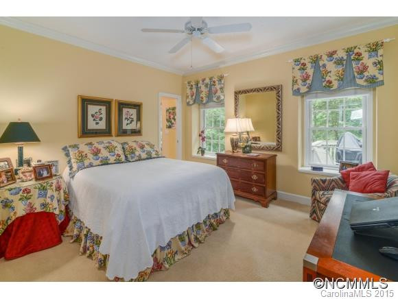 324 Kenmure Drive - Photo 13