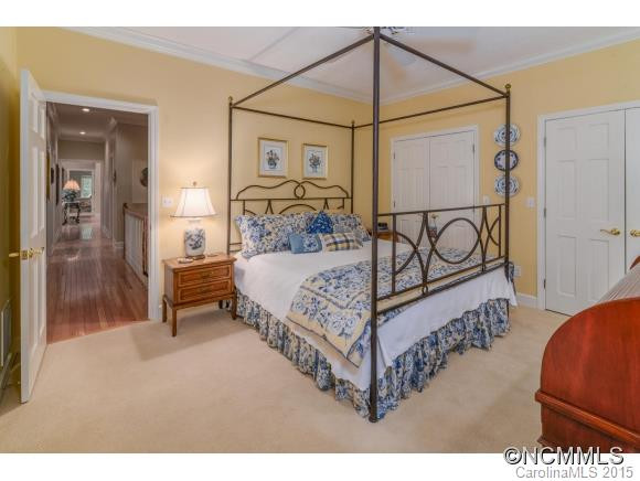 324 Kenmure Drive - Photo 14
