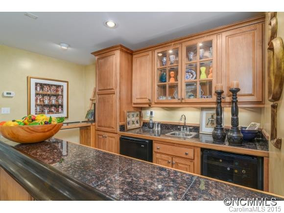 324 Kenmure Drive - Photo 19
