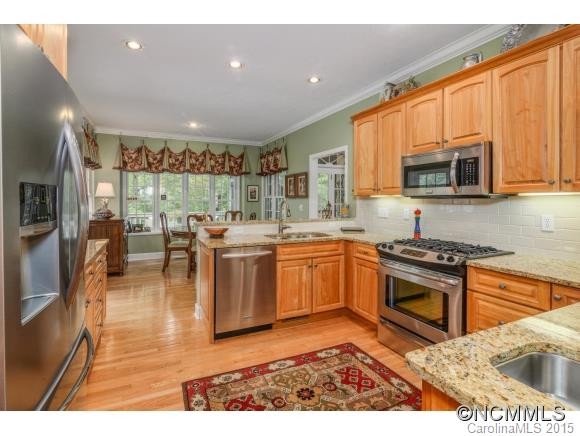 324 Kenmure Drive - Photo 7