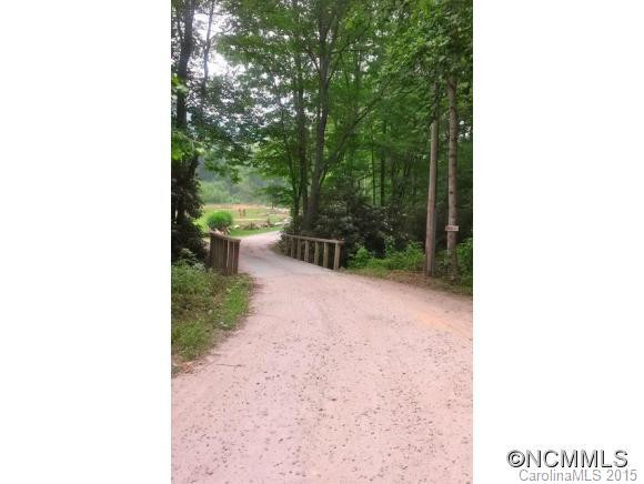 75 Reed Road - Photo 2