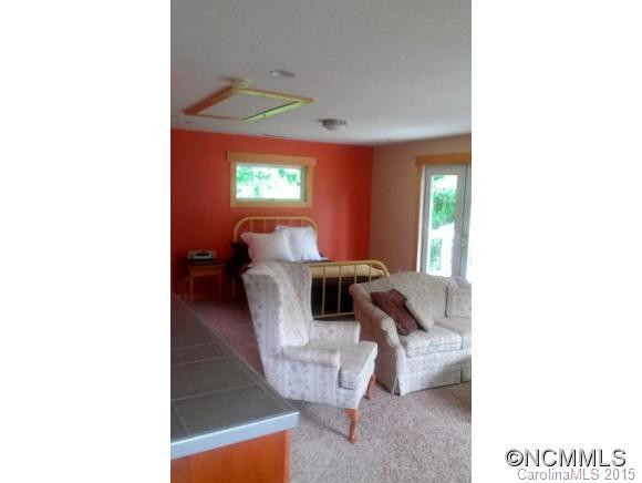 75 Reed Road - Photo 20