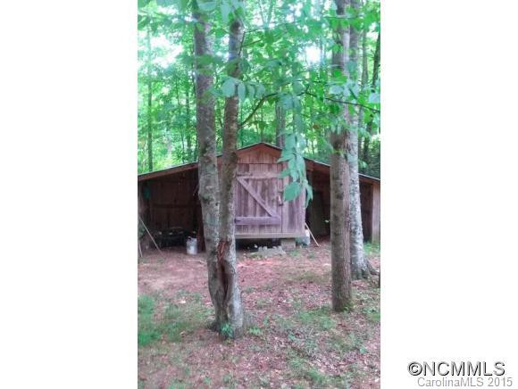 75 Reed Road - Photo 5
