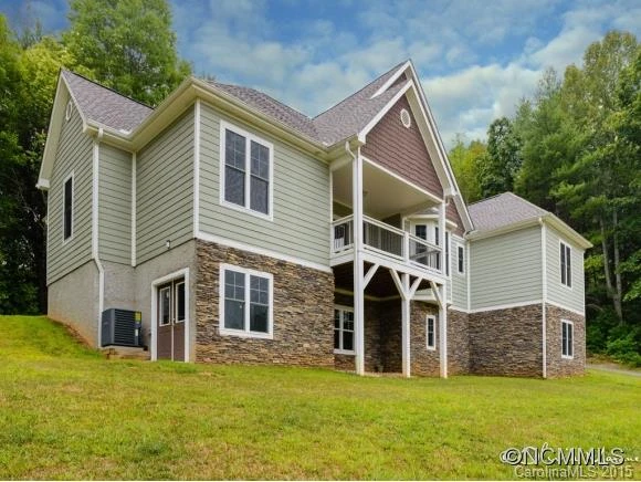 11 Magnolia Valley Court