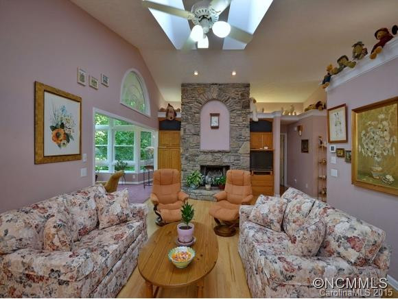 110 DOGWOOD TRAIL - Photo 6