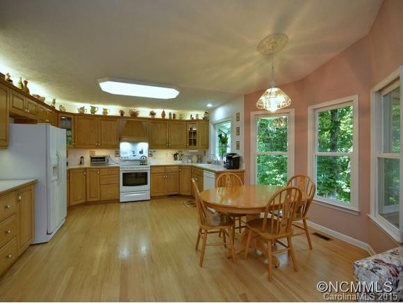 110 DOGWOOD TRAIL - Photo 7