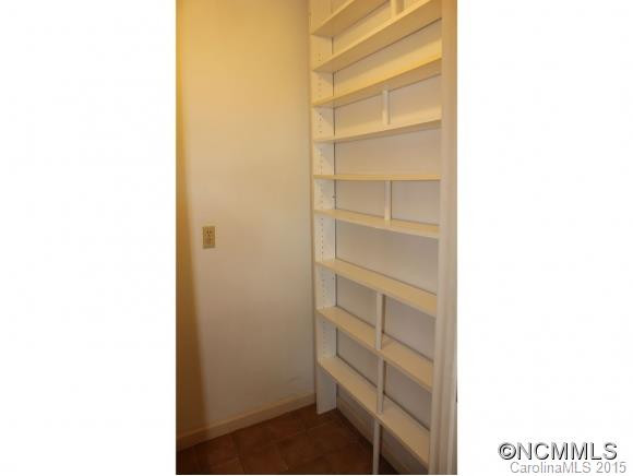 550 CRYSTAL HEIGHTS DRIVE - Photo 13