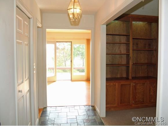 550 CRYSTAL HEIGHTS DRIVE - Photo 3
