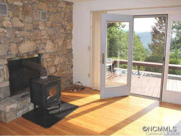 550 CRYSTAL HEIGHTS DRIVE - Photo 4
