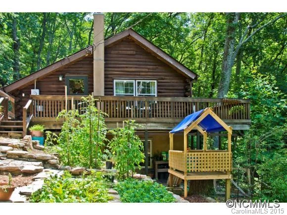 216 Sunset Dr