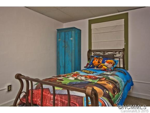 216 Sunset Dr - Photo 9