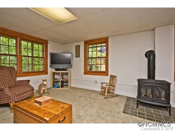 216 Sunset Dr - Photo 10