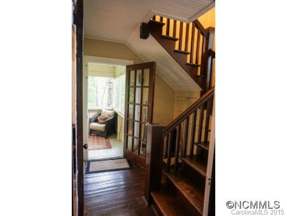 560 West Probart Street - Photo 12