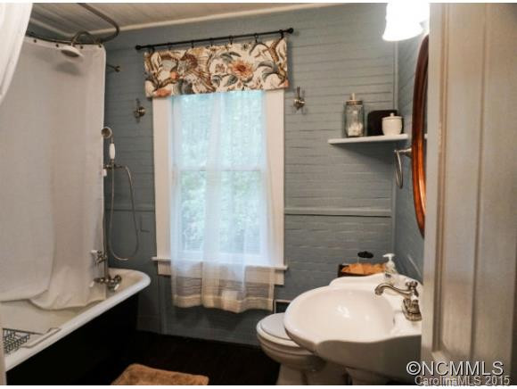 560 West Probart Street - Photo 15