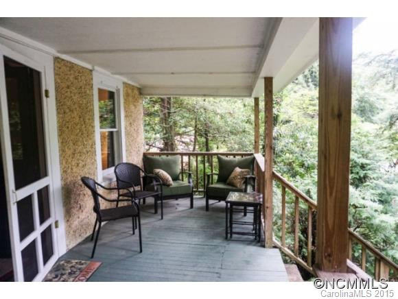 560 West Probart Street - Photo 3