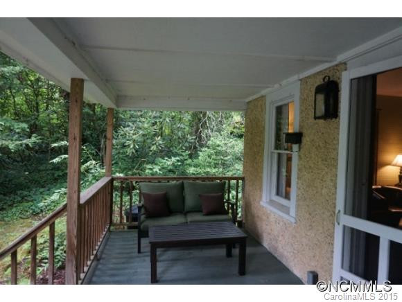 560 West Probart Street - Photo 4