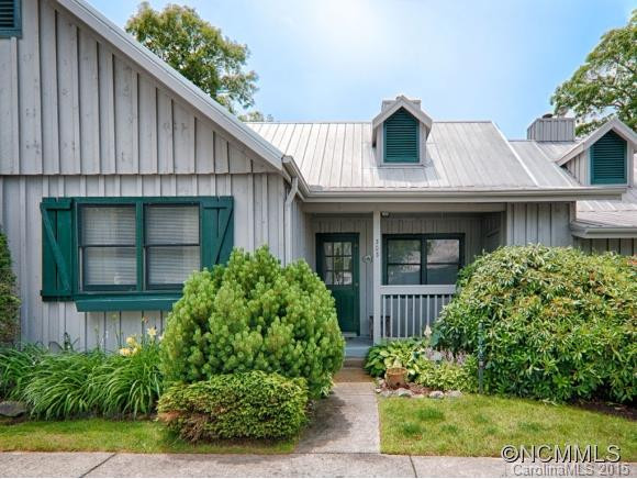 303 EAGLES NEST CT S - Photo 2