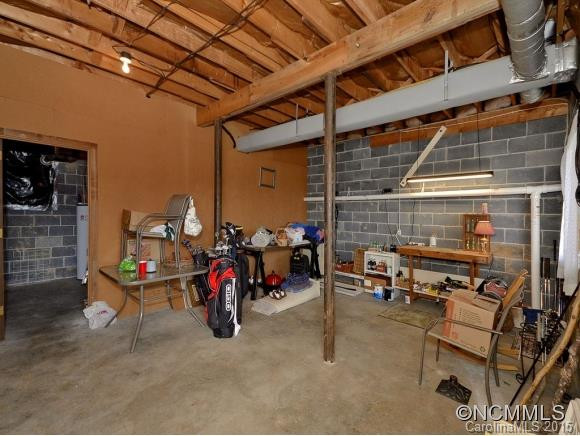 512 DAVIS MOUNTAIN ROAD - Photo 15